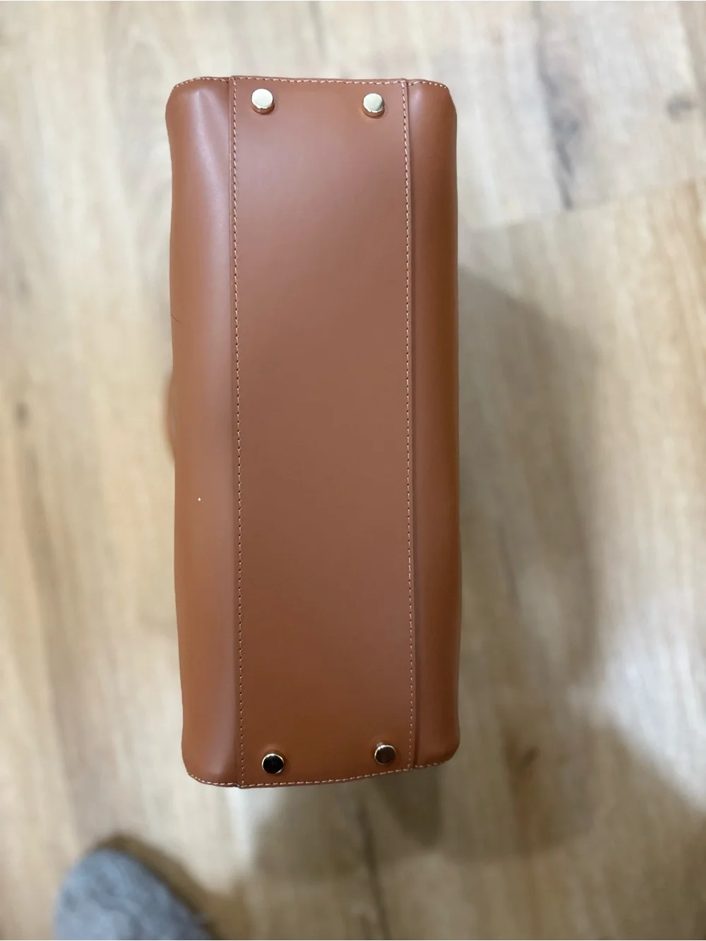 Claudia Firenze tan leather